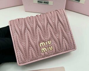 ★極美品★新品未使用★ MIU MIU 二つ折り財布 マテラッセ ピンク