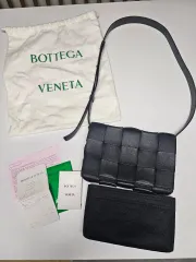 【雷市場（ポンジャン）商品韓国直送】 Bottega Veneta(ボッテガヴェネタ) カセットバッグ クラシック