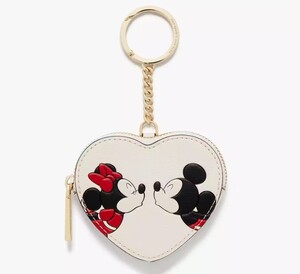 限定コラボ　Disney X Kate Spade New York 3d Coin Purse　コインケース 型番：KG657 　ロサンゼルスから最新本物をお届け!!