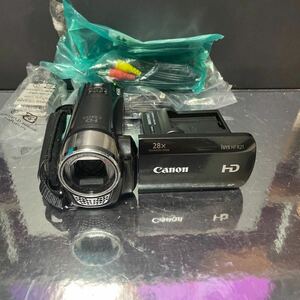 Canon キヤノン デジタルビデオカメラ iVIS HF R21 通電確認済 バッテリー×3 キャノン 
