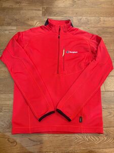 【美品】berghaus ハーフジップフリース　サイズS メンズ　バーグハウス レイヤー セカンド ファースト　 フリースジャケット プルオーバー