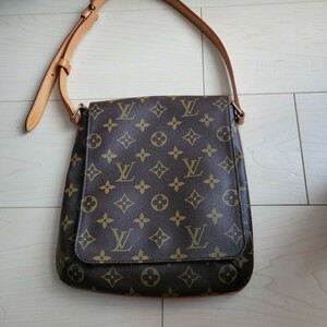 LOUIS VUITTON ルイヴィトン ショルダーバッグ モノグラム　ミュゼットサルサ