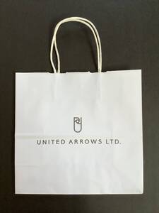 【未使用、新品！】ユナイテッドアローズ　UNITED ARROWS LTD. ショッピングバック　紙袋　正方形　