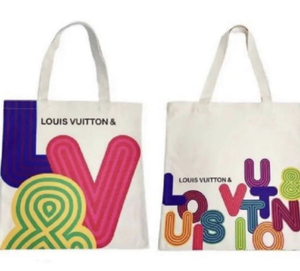 新品　未使用　ルイヴィトン 深展覧会限定 ノベルティ　トートバック　LOUIS VITTON　非売品　エコバック