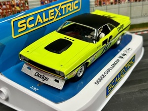 1/32 SCALEXTRIC C4164 Dodge Challenger - Sam Posey No.76 スロットカー