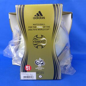 佐S8626【未使用/ボール未開封】adidasアディダスチームガイスト ベルリンドイツワールドカップ2006決勝試合球検定球 サッカーボールAS5870