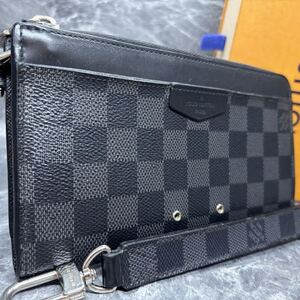 ■新型/RFID搭載■ ルイヴィトン LOUIS VUITTON 長財布 ジッピードラゴンヌ ダミエ グラフィット レザー ストラップ ブラック 黒 N60379