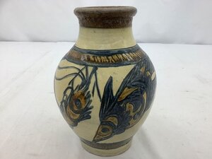 金城次郎 作 花瓶/花入/飾り壺/海老魚紋 カケ等有 中古品 ACB