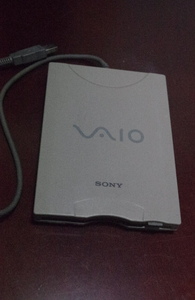 SONY　VAIO　 PCＶA-UFD２　外付け　フロッピーディスクドライブ　