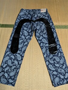 EVISU エヴィス　ペイズリー柄　黒大黒ペイント　Ｗ30　