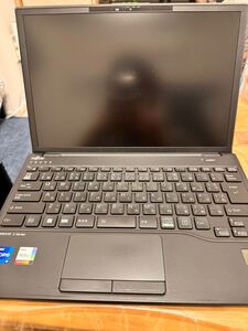 【即日発送】特価！富士通 LIFEBOOK U9313 Core i7 1360p メモリ 16gb SSD 256gb