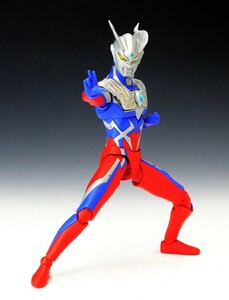 組立済プラモデル「Figure-rise Standard　ウルトラマンゼロ」完成品　未使用シール＆全パーツ付属　現在入手困難品！