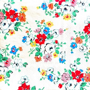 【即決】ペーパーナプキンバラ売り1枚から ランチサイズ 【Cath Kidston】flower bouquet アイボリー