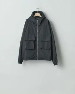 stein / NYLON TAFTA HOODED SHORT JACKET