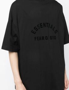 正規 新品 23AW FOG ESSENTIALS フォグ エッセンシャルズ FEAR OF GOD フィア オブ ゴッド ロゴ モックネック Tシャツ 黒 XL 125SP232000F