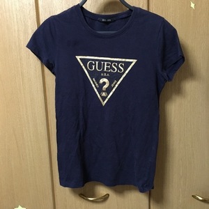 GUESS　半袖Tシャツ　レディースサイズXS