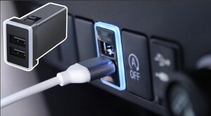 Y1407：高速 車の充電器 USB for HIACE 200シリーズ 2014-2017