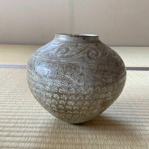 花瓶 骨董品 花器　花入　陶器　当時物　清水焼？　三島？　華入れ　茶道具　花生　45年程前　花器　華器　菊