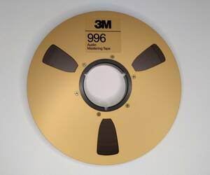 3M 996 Audio Mastering Tape 最高級クラス録音テープ Gold Reel 1/2in. × 2500ft (12.7mm × 752.0m)プラスティック専用ケース入り