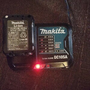 マキタ 充電器 DC10SA