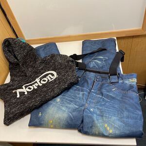 お買得！！スノーボードウェア　パーカー裏起毛（Norton）&パンツ（SNOWY OWL ）Mサイズ　W88㎝　股下77㎝　胸囲100㎝　着丈60㎝　７ー6