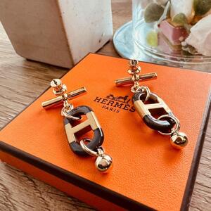 ◇エルメス◇HERMES シュル メール PM ピアス シェーヌダンクル バッファローホーン ブランド