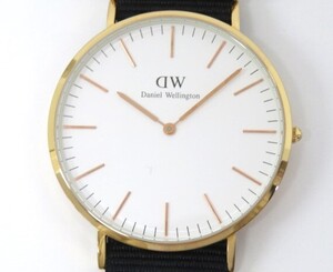 ♪hawi3075-4 205 Daniel Wellington ダニエルウェリントン DW 白文字盤 QZ クォーツ メンズウォッチ 腕時計 腕周り約20cm 稼働