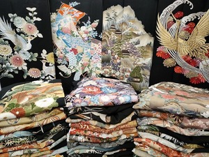 平和屋本店■1円 黒留袖 まとめて50点 鶴 尾長鳥 孔雀 風景 花柄 友禅 作家物 駒刺繍 金彩 金銀糸 など 未使用品あり 全て正絹 hi2476