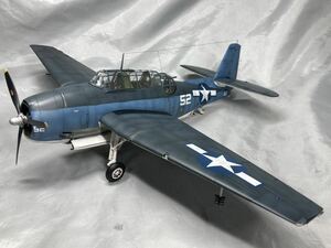 アキュレイトミニチュア 1/48 アメリカ海軍 雷撃機 TBF-1C アヴェンジャー 完成品