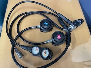 【ジャンク品】SUCUBAPRO★中古レギュレーターset★旧機材MK20/G250/G250/3連ゲージ★処分特価！