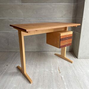 ♪ 広松木工 Hiromatsu Furniture Inc. ソノ SONO デスク ウォールナット×メープル無垢材 定価￥180,400-