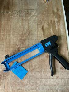 Ox tools caulk gun OX-P044910 プロフェッショナル ロッドレス 7:1 スラスト比 シーラントガン 容量290ml コーキングガン プロ用