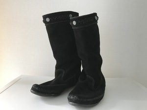 ■【YS-1】 ミネトンカ MINNETONKA ■ スウェード レディース ブーツ ■ ブラック系 黒系 ■ 23.5cm 【東京発 手渡し可能】■D