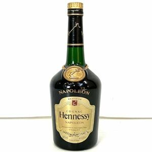 仙103【未開栓】Hennessy NAPOLEON COGNAC 40％ 700ml ブランデー 金キャップ ヘネシー ナポレオン コニャック 古酒