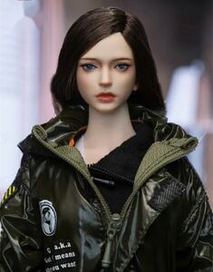 1/6スケール 女性フィギュアヘッド　12インチ　カービングスカルプ　ハーフ顔　美少女　ロング　ロシアンフェイス