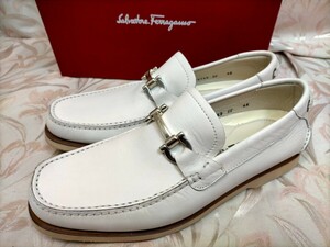 　Salvatore　Ferragamo　サルヴァトーレ　フェラガモ　ローファー　【サイズ　6　1/2　　EE】　白　ホワイト　UR23182