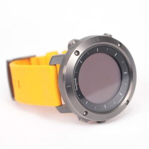 【12】本体のみ SUUNTO スント トラバース GPS ウォッチ スマートウォッチ 動作不明