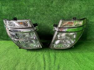 美品 点灯OK E51 前期 エルグランド 純正 HID ヘッドライト 左右セット KOITO 100-24826 NE51 。。。