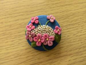 額あじさい　刺繍ブローチ