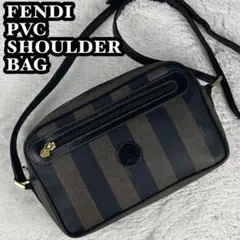 フェンディ PVC ショルダー ペカン FFロゴ ファスナー ロゴ型押し 黒