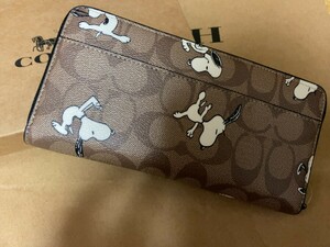 COACH スヌーピー ジップラウンド　シグネチャー 　C4327