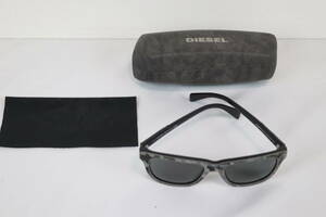 美品 イタリア製 DIESEL ディーゼル サングラス 迷彩 デニム ブラック レンズ DENIM EYE DL0111ーF 5416 145