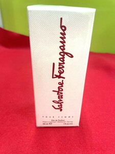 未使用 未開封 SALVATORE FERRAGAMO フェラガモ プールファム EDP 30ml POUR FEMME 箱付き