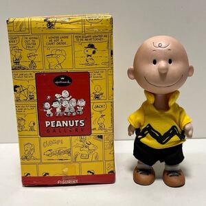 Hallmark PEANUTS GALLERY チャーリーブラウン　フィギュア　CHARLIE BROWN figurine schulz レトロ 人形