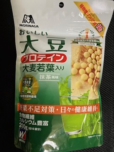 森永製菓☆おいしい大豆プロテイン　大麦若葉入り☆新品未開封