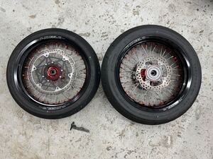 CRF250 MD44　MD47 ジータ　ZETA製　Z wheel ジィウィール オンロード モタード用１７インチタイヤホイール　ビッグローター＆スプロケ付　