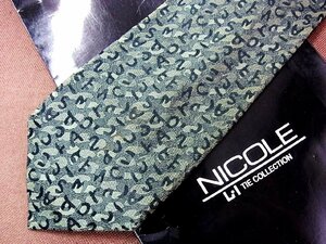 ♪26200D♪状態並品【アルファベット 文字 柄】ニコル【NICOLE】ネクタイ