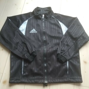 adidas ジャージサイズ140