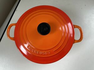 LE CREUSET 両手鍋 22cm 2/1