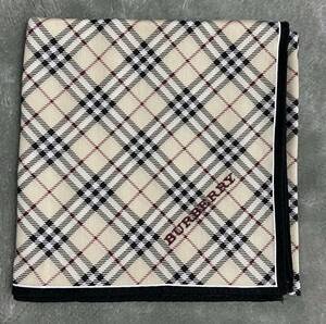 バーバリー　BURBERRY ハンカチ　百貨店購入品　未使用品　レア品　チェック柄　オシャレ